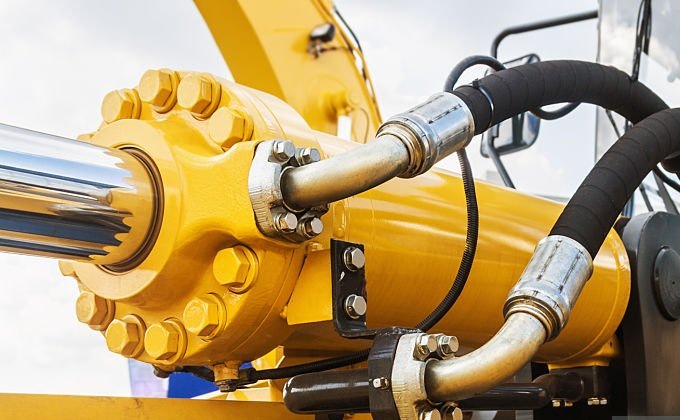 Hydraulic cylinders and hoses